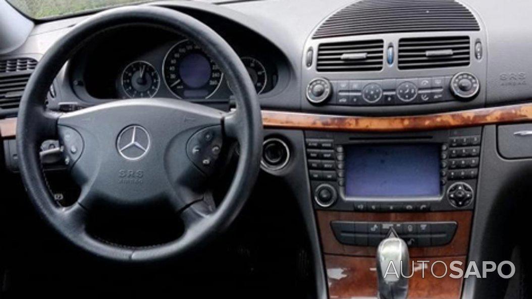 Mercedes-Benz Classe E de 2004