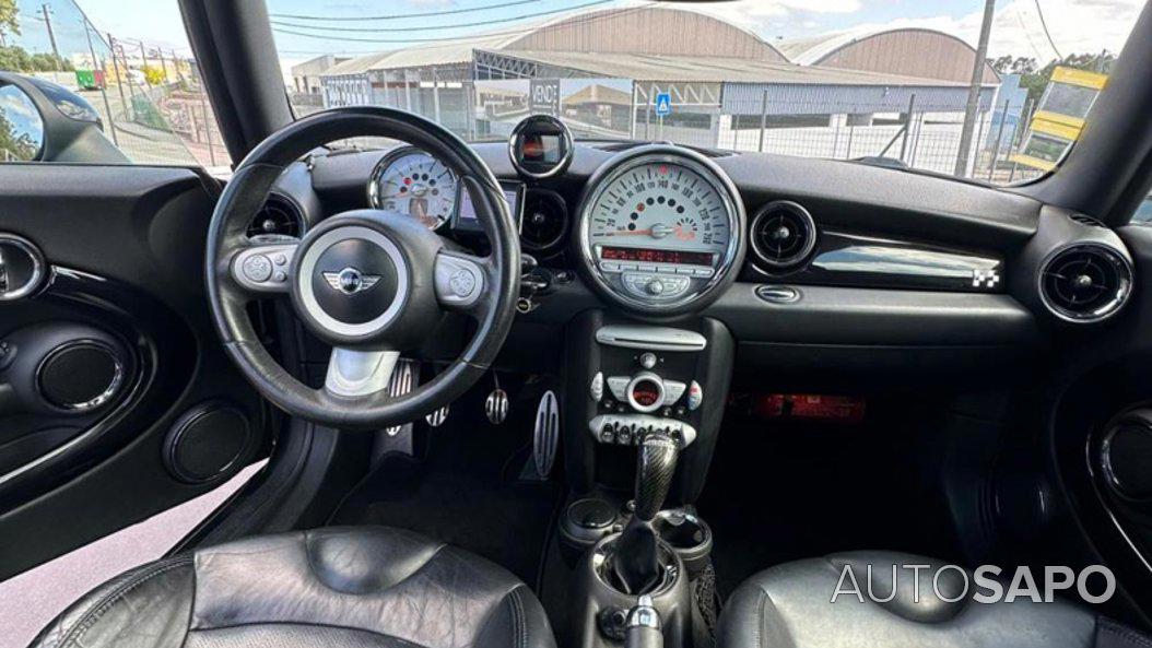 MINI John Cooper Works de 2009