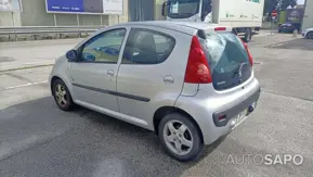 Peugeot 107 1.0 Black&Silver de 2010