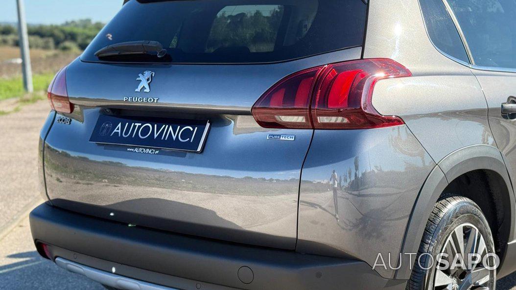 Peugeot 2008 1.2 PureTech Allure EAT6 de 2017