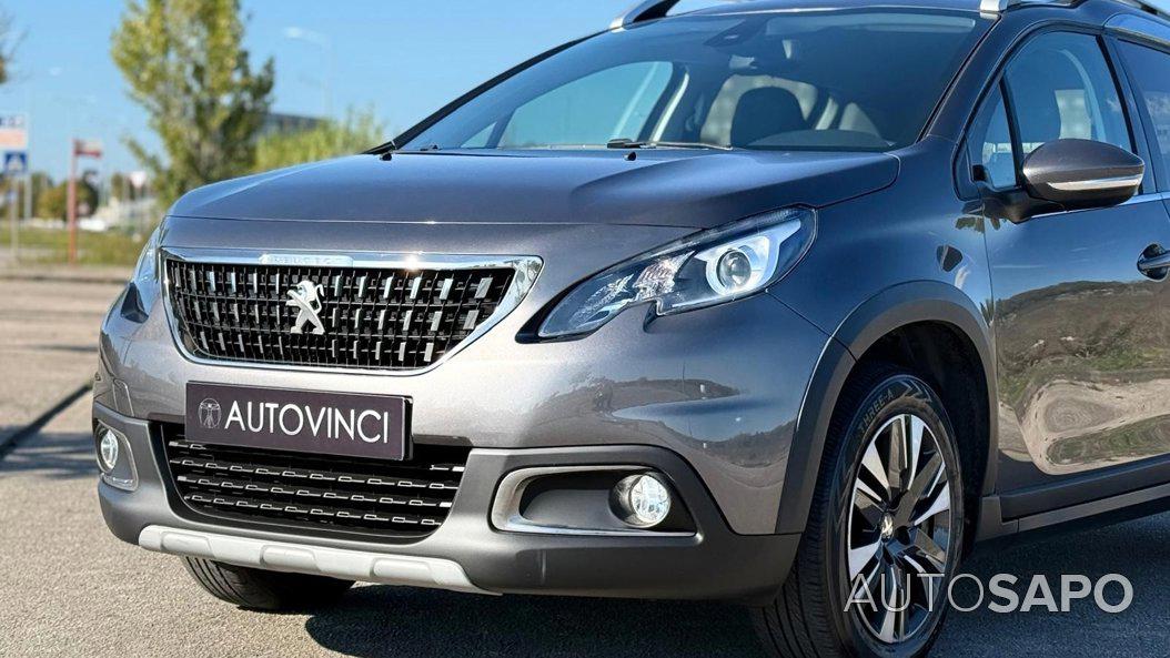 Peugeot 2008 1.2 PureTech Allure EAT6 de 2017