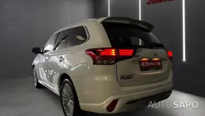 Mitsubishi Outlander de 2020