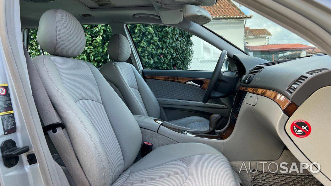 Mercedes-Benz Classe E 220 CDi Avantgarde Aut. de 2004