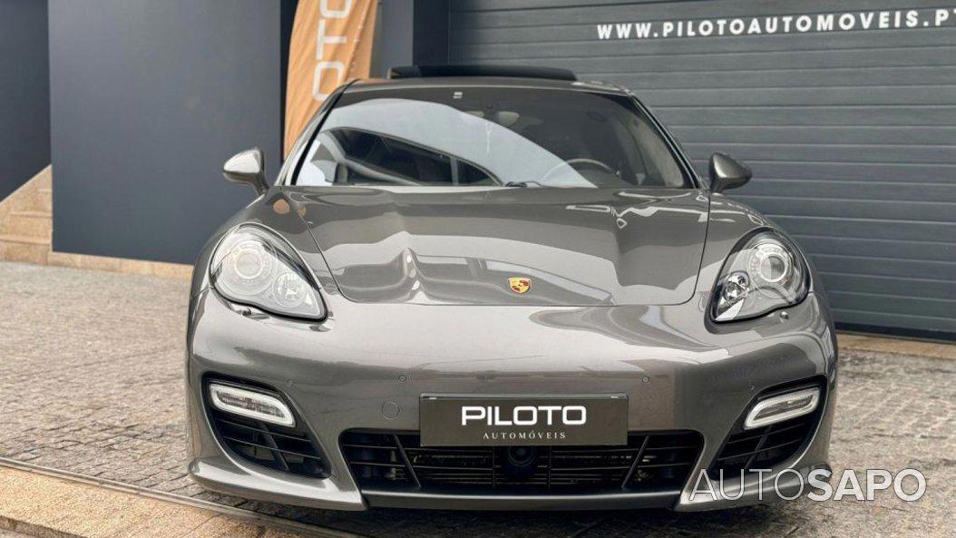 Porsche Panamera 4 GTS PDK de 2012