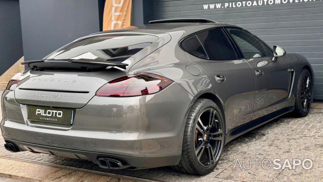 Porsche Panamera 4 GTS PDK de 2012