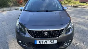 Peugeot 2008 1.2 PureTech Style de 2018