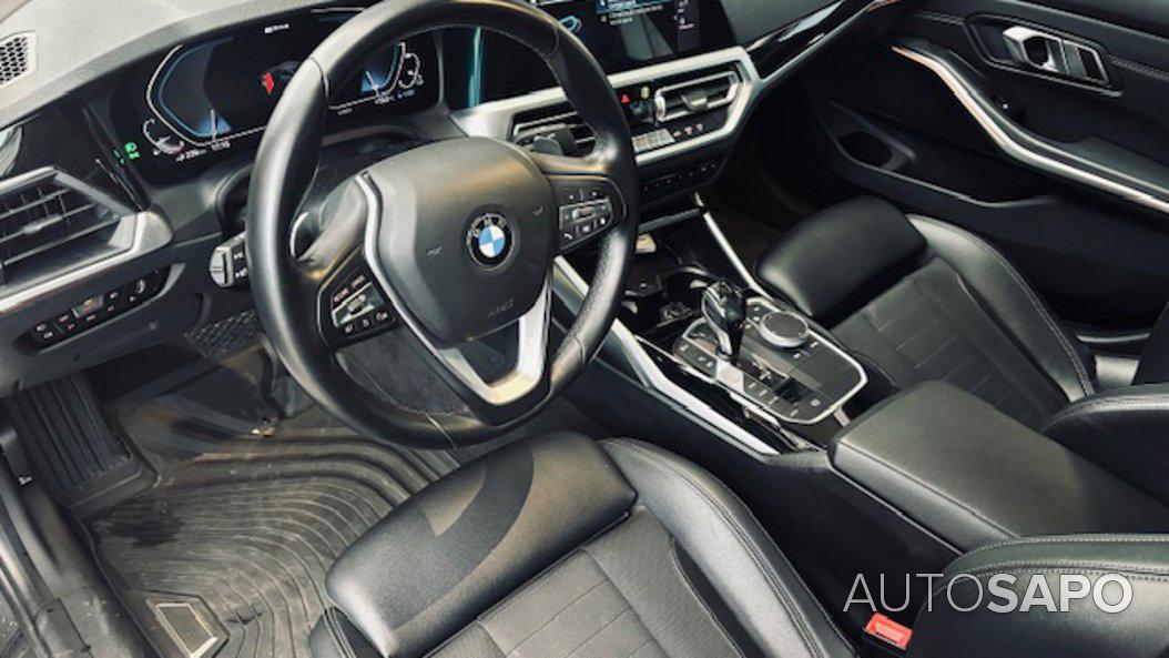 BMW Série 3 330 e Line Sport Auto de 2019