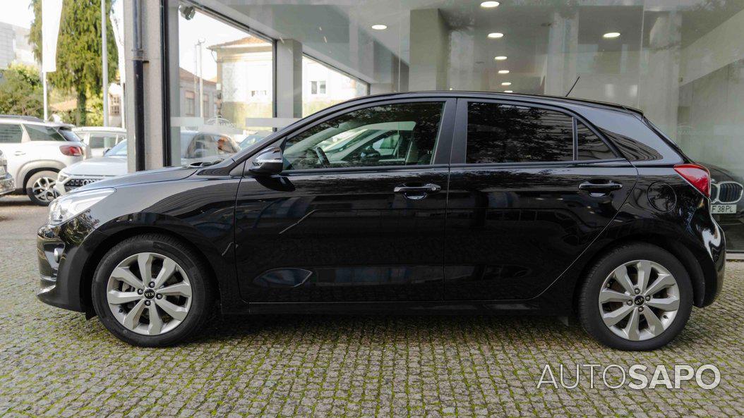 Kia Rio 1.0 T-GDi Drive de 2021