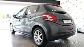 Peugeot 208 de 2015