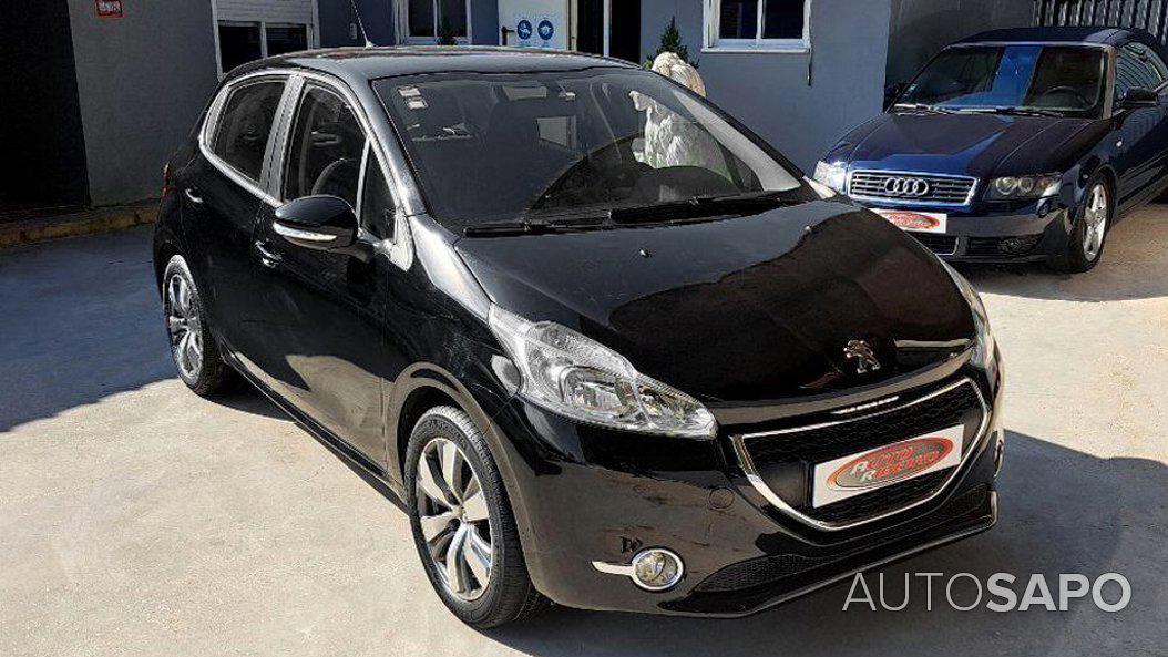 Peugeot 208 de 2015