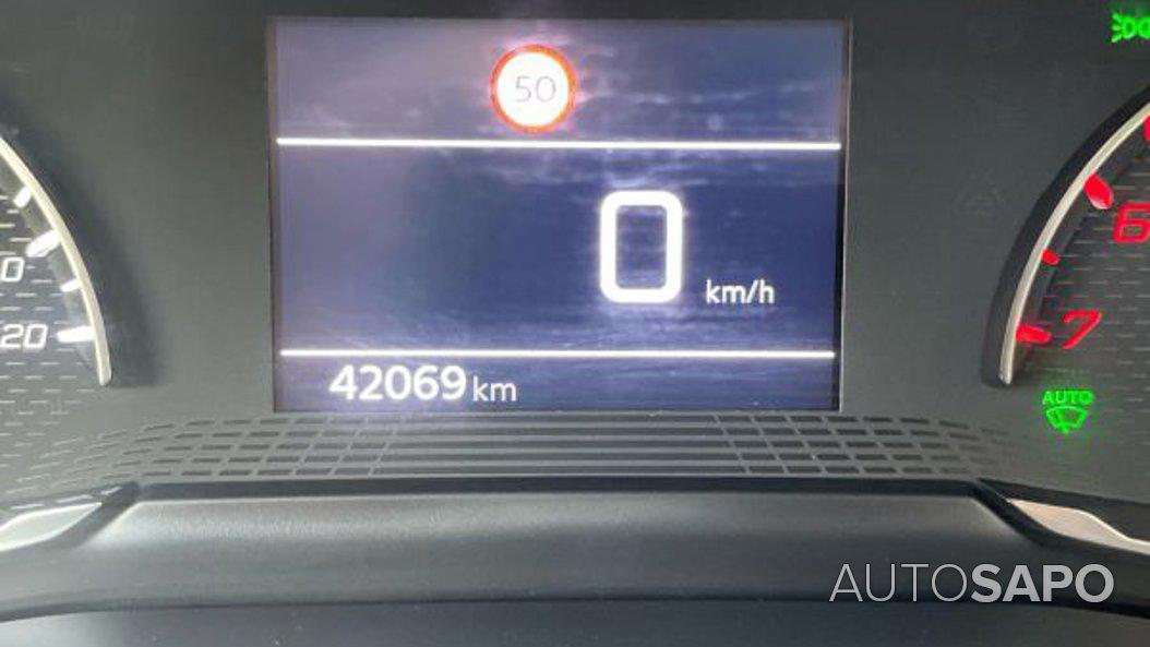 Peugeot 2008 1.2 PureTech Active de 2023