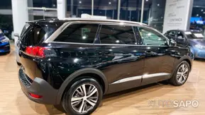 Peugeot 5008 de 2024