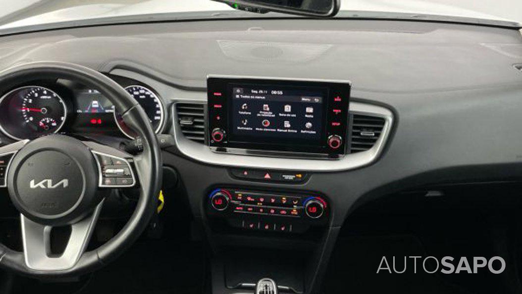 Kia Ceed 1.0 T-GDi Urban de 2022