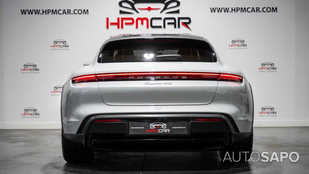 Porsche Taycan Cross Turismo 4S de 2022