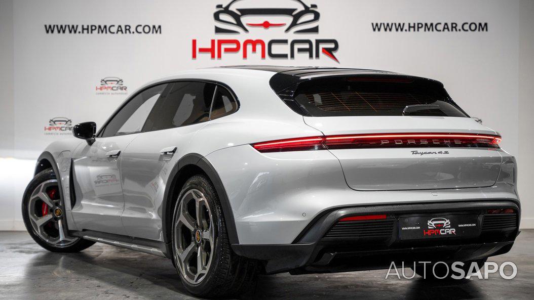 Porsche Taycan Cross Turismo 4S de 2022