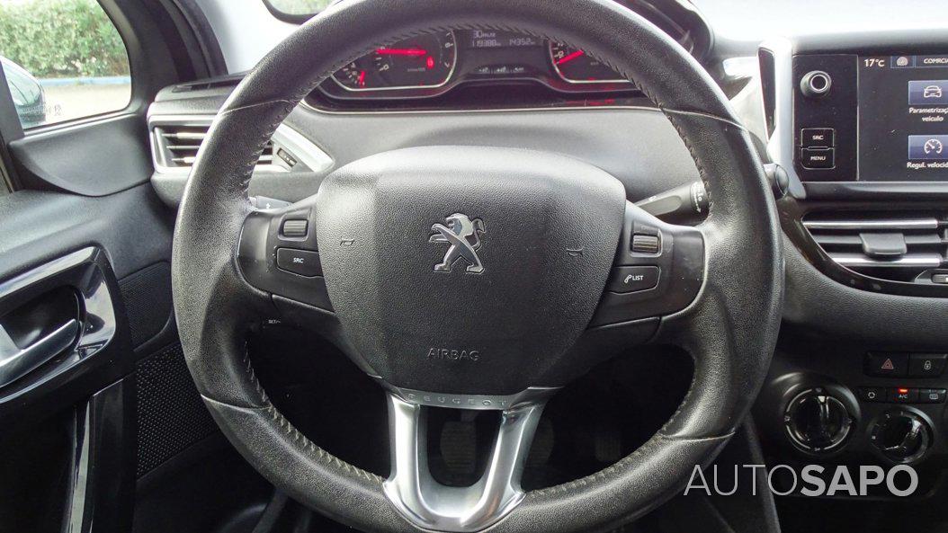 Peugeot 208 1.2 PureTech Style de 2015