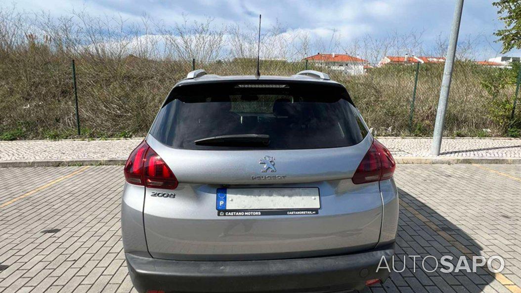 Peugeot 2008 1.2 PureTech Style de 2018