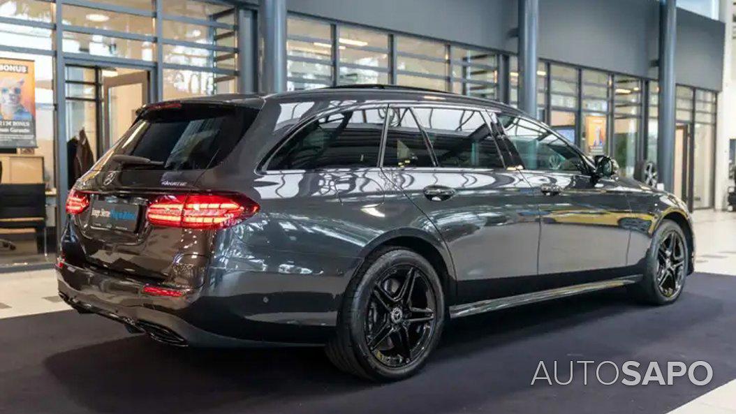 Mercedes-Benz Classe E 300 de AMG Line de 2023