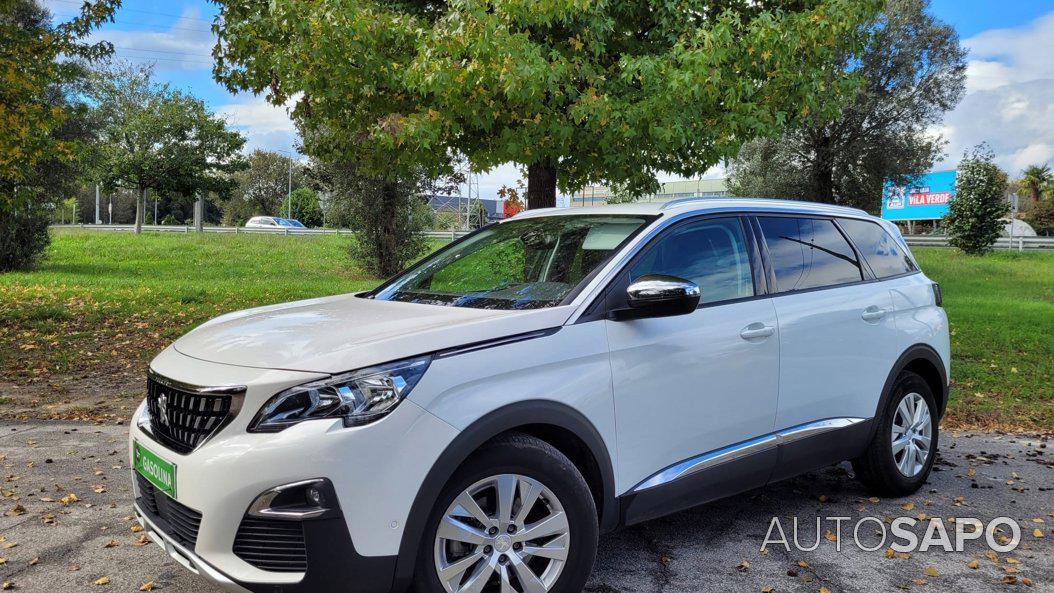 Peugeot 5008 1.2 PureTech Active de 2020