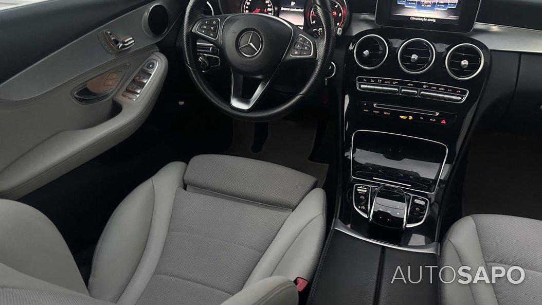 Mercedes-Benz Classe C 220 BlueTEC Avantgarde Aut. de 2014