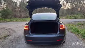 Tesla Model 3 Long-Range Dual Motor AWD de 2020