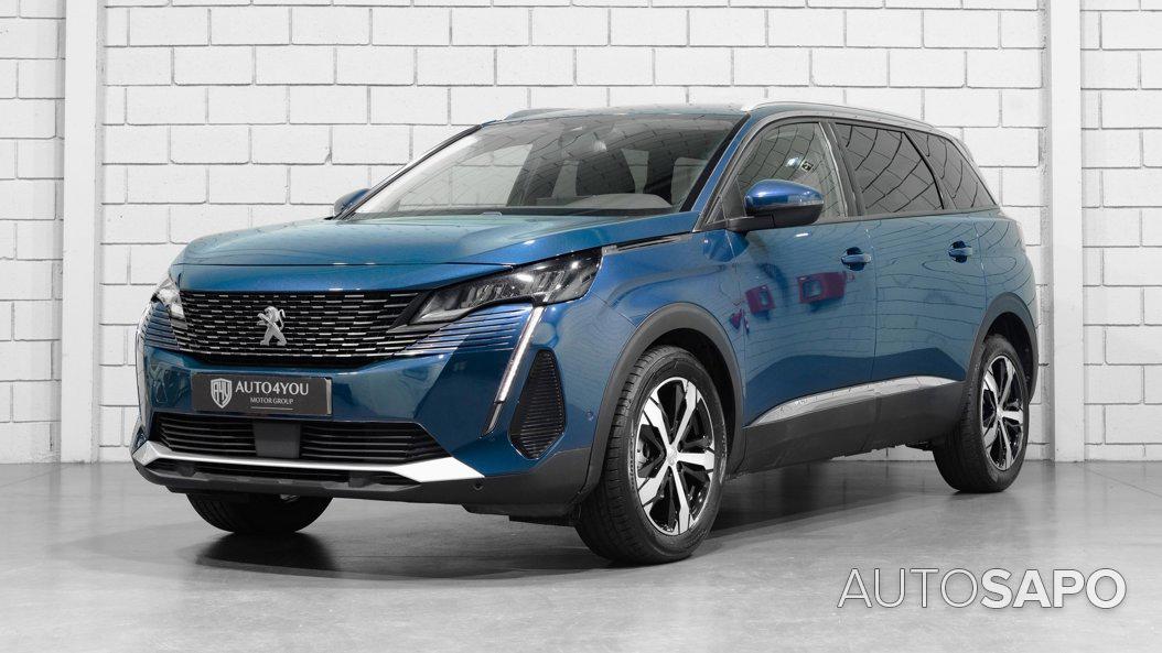 Peugeot 5008 de 2021