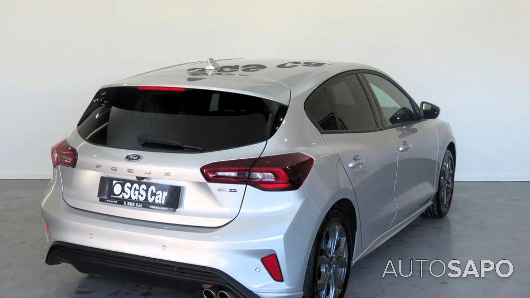 Ford Focus 1.0 EcoBoost MHEV ST-Line de 2023