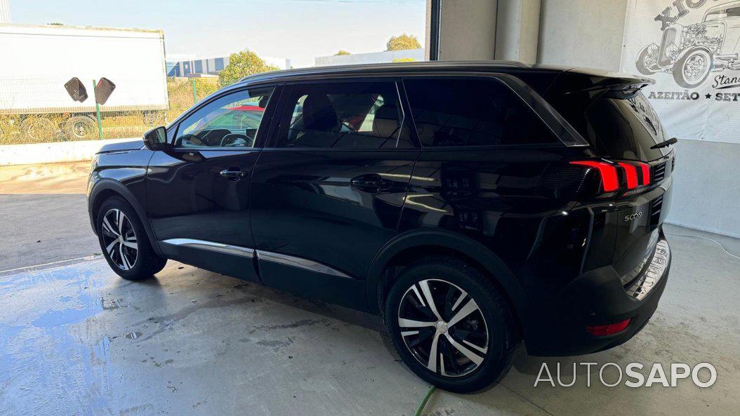 Peugeot 5008 1.5 BlueHDi Allure EAT8 de 2018