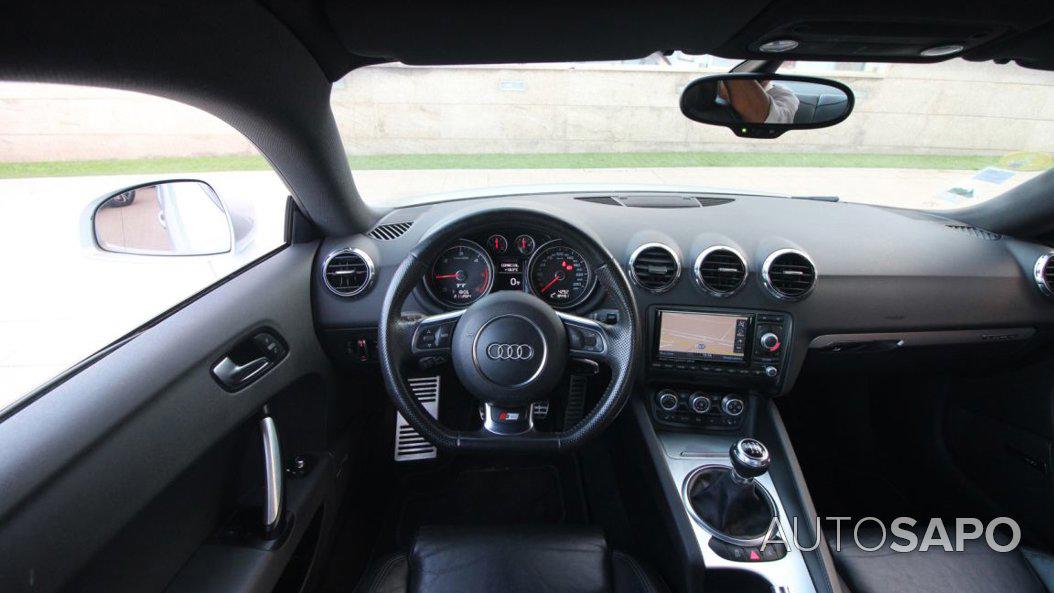 Audi TT 2.0 TDi quattro S-line de 2011