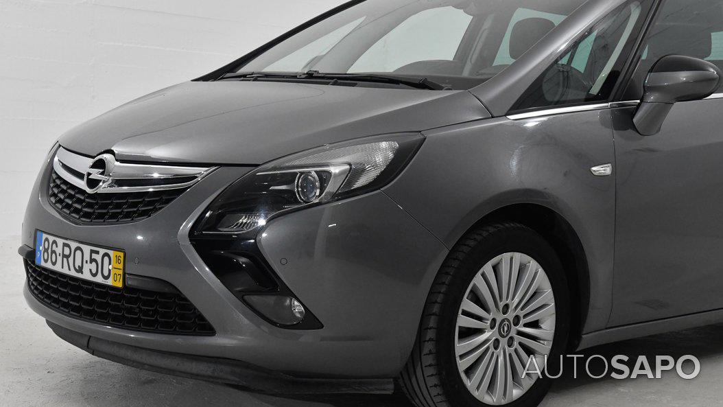 Opel Zafira de 2016