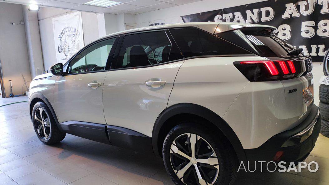 Peugeot 3008 1.5 BlueHDi Crossway EAT8 de 2019