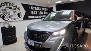 Peugeot 2008 1.2 PureTech Allure EAT8 de 2020