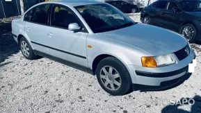 Volkswagen Passat 1.9 TDi Confortline de 1997