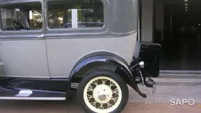 Ford A Tudor de 1930