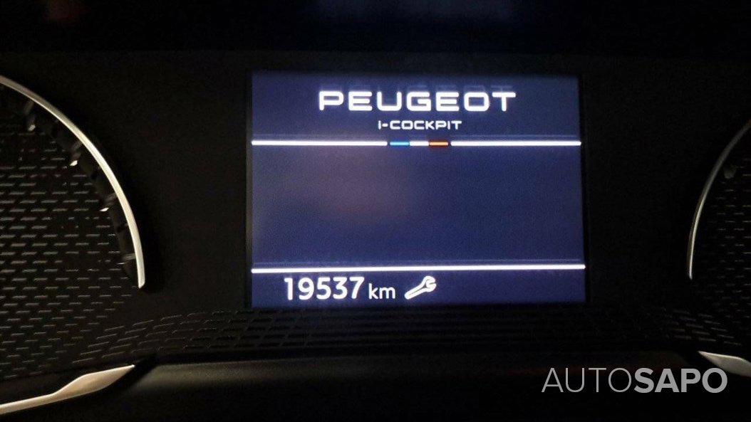 Peugeot 2008 1.2 PureTech Active de 2024