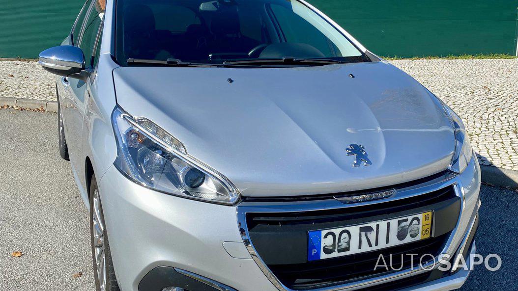 Peugeot 208 1.2 PureTech Style de 2016