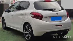 Peugeot 208 de 2016