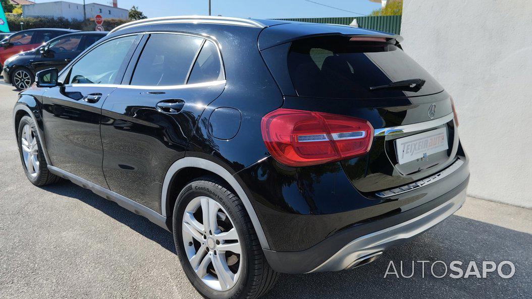 Mercedes-Benz Classe GLA 220 CDi Urban de 2015