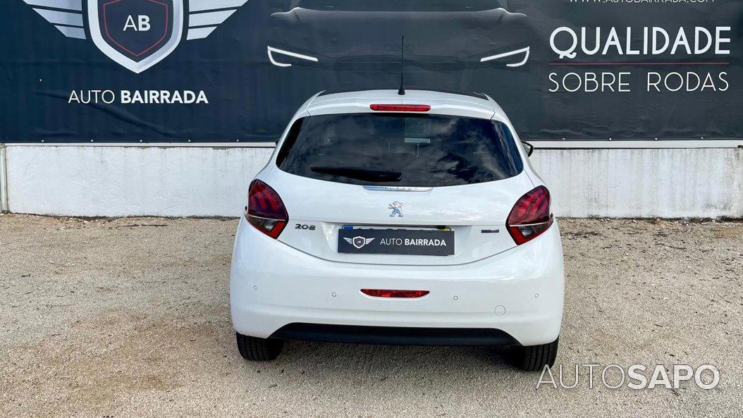 Peugeot 208 1.2 PureTech Allure de 2018