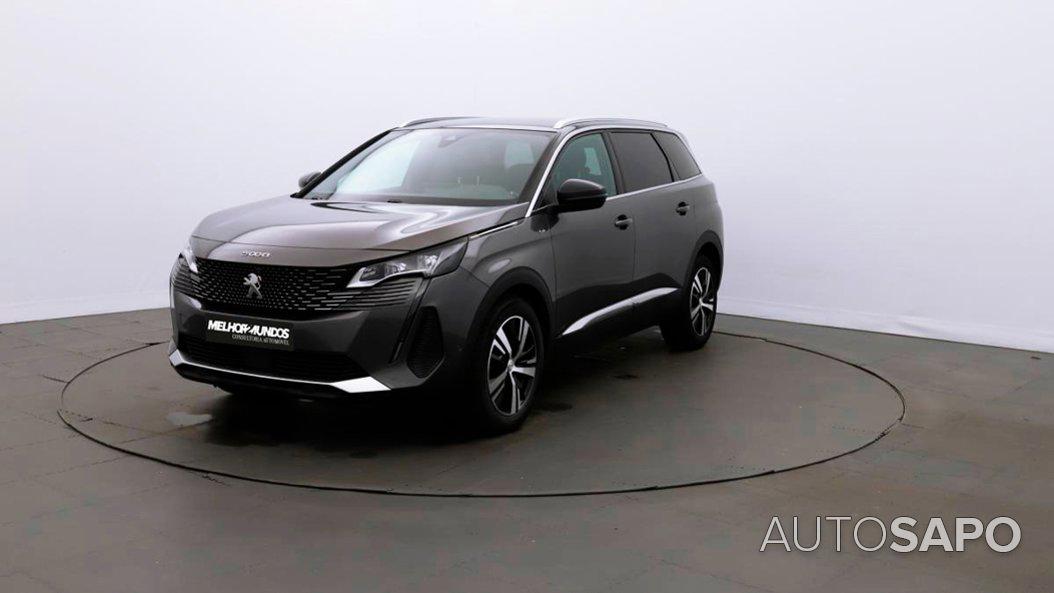 Peugeot 5008 de 2021