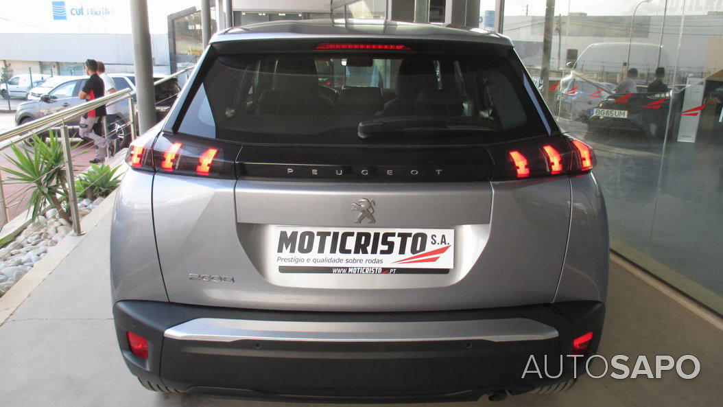 Peugeot 2008 1.2 PureTech Active de 2023