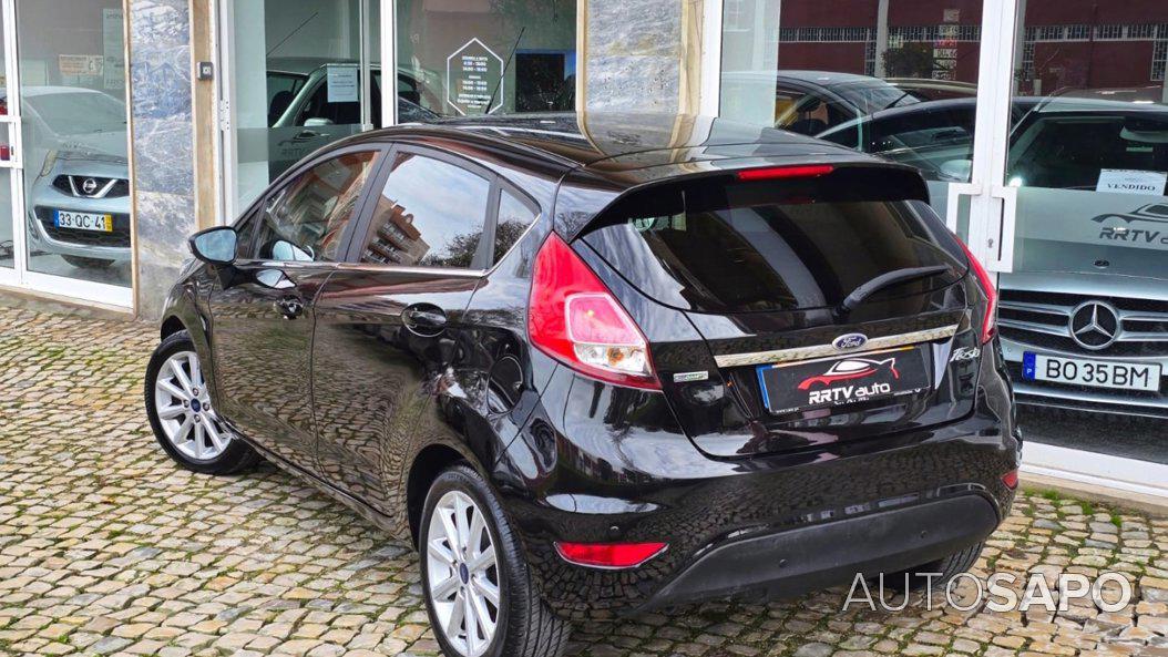 Ford Fiesta 1.0 T EcoBoost Titanium de 2015