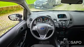 Ford Fiesta 1.0 T EcoBoost Titanium de 2015