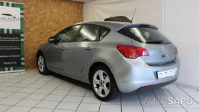 Opel Astra 1.3 CDTi Enjoy S/S J16 de 2011