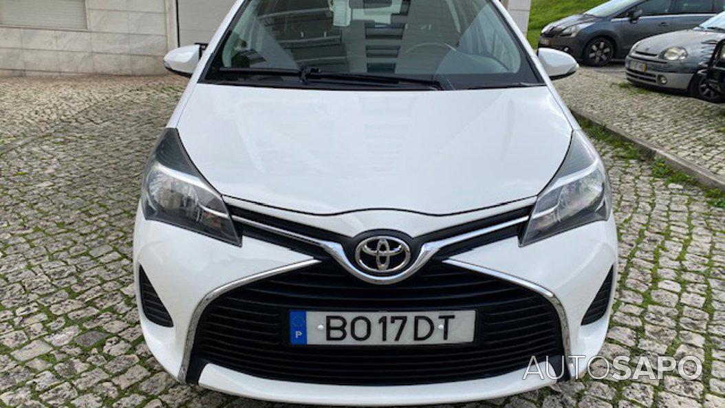 Toyota Yaris 1.0 VVT-i Comfort+AC de 2016