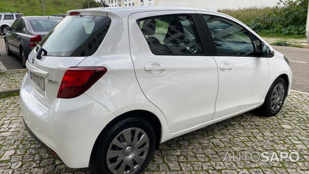 Toyota Yaris 1.0 VVT-i Comfort+AC de 2016