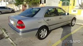 Mercedes-Benz Classe C 220 d Avantgarde de 1996