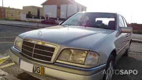 Mercedes-Benz Classe C 220 d Avantgarde de 1996