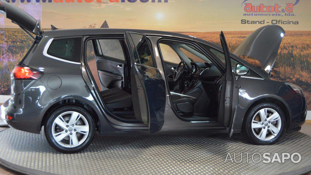 Opel Zafira de 2015