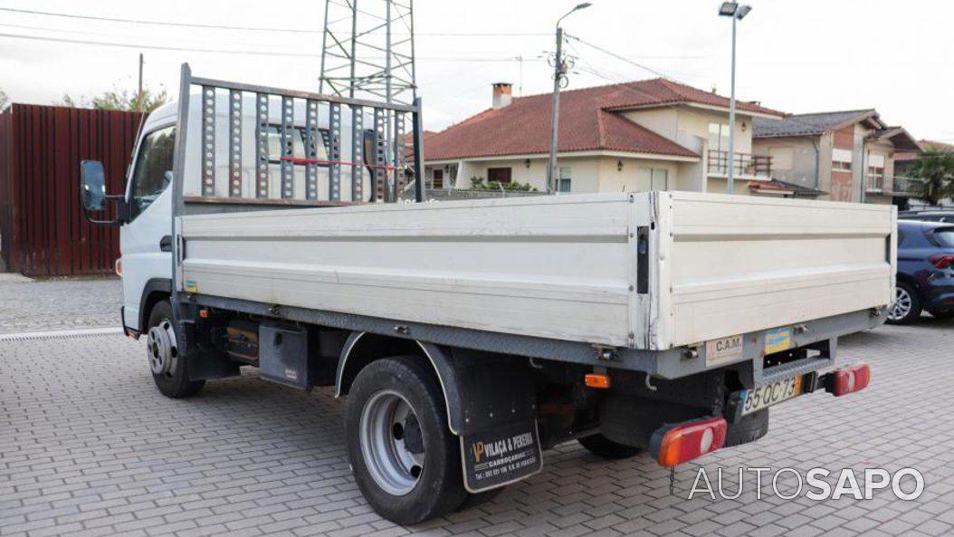 Mitsubishi Canter de 2015